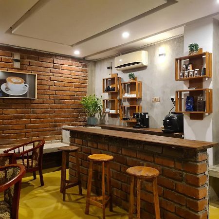 Hotel Cafe And Pub By Yasri Weligama Zewnętrze zdjęcie